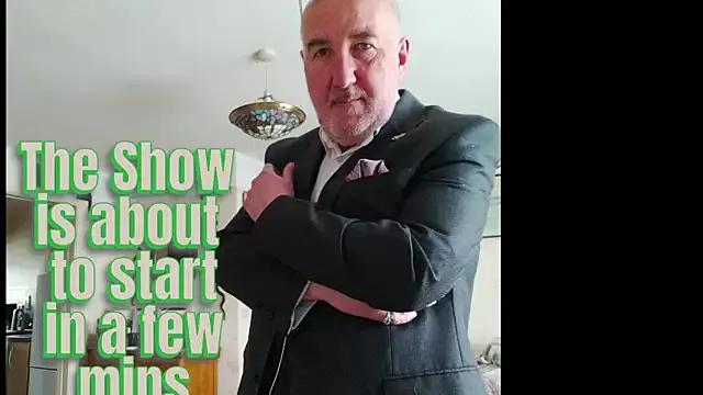 Photos of Adamdaddybear from StripChat is Freechat