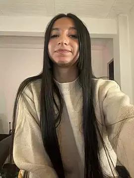 Photos of aly_golden_ from StripChat is Freechat