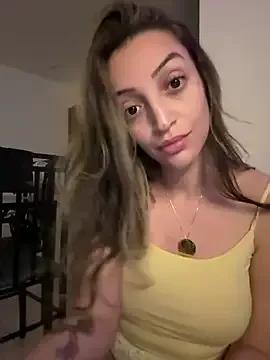 Photos of BelleLouiseVp from StripChat is Freechat