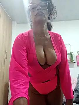 Photos of BustyMilf_ from StripChat is Freechat