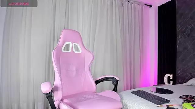 Photos of chloe_sage from StripChat is Freechat