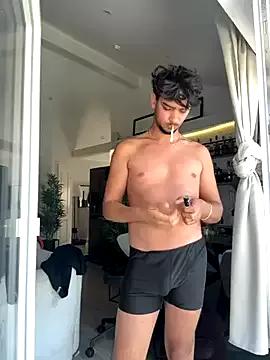 Photos of Gipsyboysteve from StripChat is Freechat