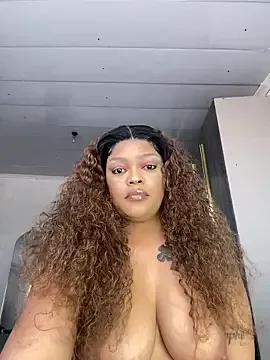 Photos of Iam-Sharifa from StripChat is Freechat