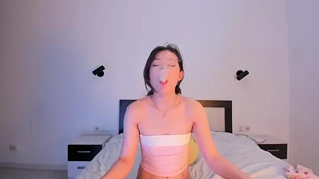 Photos of kim_aein from StripChat is Freechat