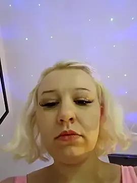 Photos of MadelynDaisyMoanroe from StripChat is Private