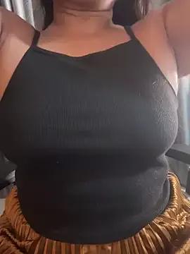 Photos of Maggi-is-back from StripChat is Freechat
