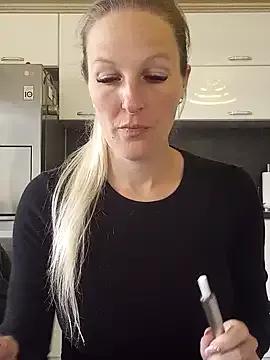 Photos of MaviePearl from StripChat is Private