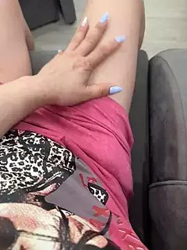 Photos of May-Squirt from StripChat is Freechat