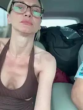 Photos of MessyNastyQueen from StripChat is Freechat