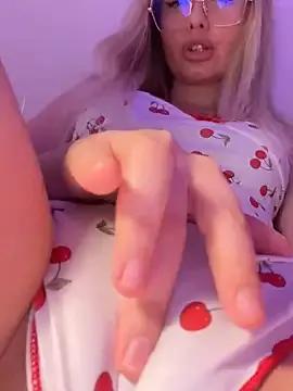 Photos of mollyxxx from StripChat is Freechat