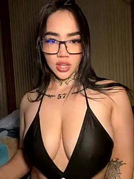 Photos of Nickiiiii from StripChat is Private