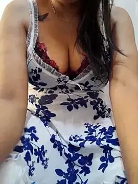 Photos of RoseLiveSL from StripChat is Freechat
