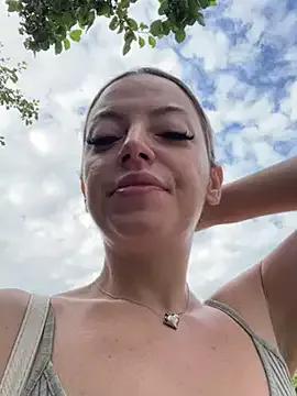 Photos of Sandra_Jo from StripChat is Freechat