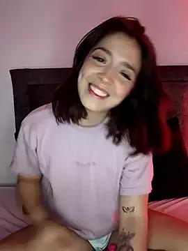 Photos of summi10 from StripChat is Freechat