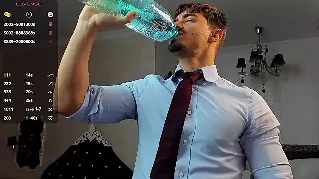 Photos of WilsonJules from StripChat is Freechat